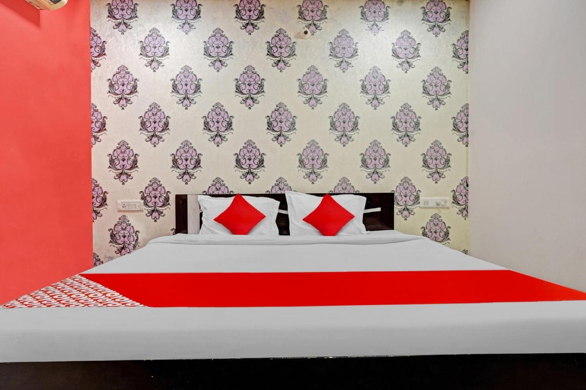 Hotel O Flagship Hotel Gulmohar Inn Бхопал Экстерьер фото
